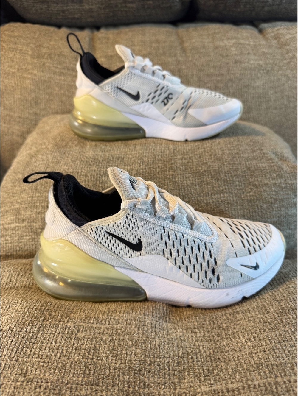 Nike Air Max 270 White Black Yellow Tint AH6789-100 Women's Size 6